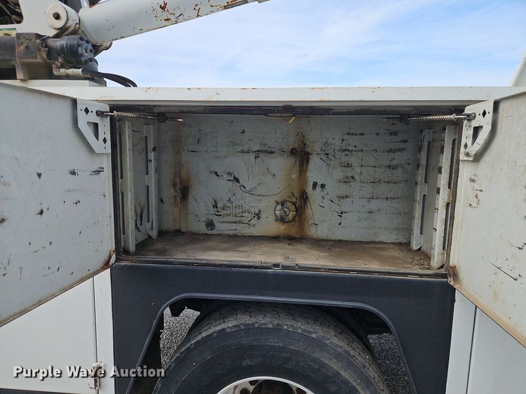 image for item DN7062 2006 Sterling Acterra  utility / service truck