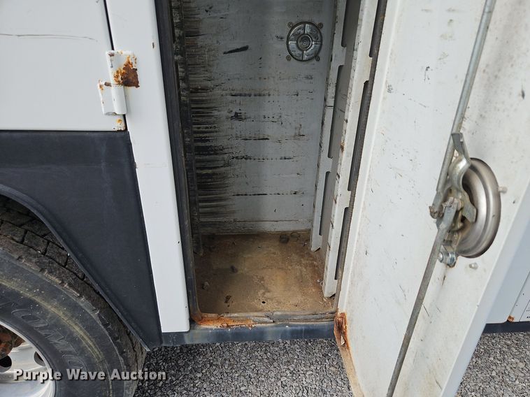 image for item DN7062 2006 Sterling Acterra  utility / service truck