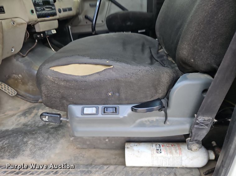 image for item DN7062 2006 Sterling Acterra  utility / service truck