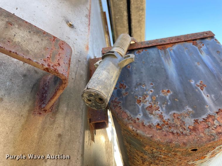 image for item DP0219 1999 Dierzen  end dump trailer