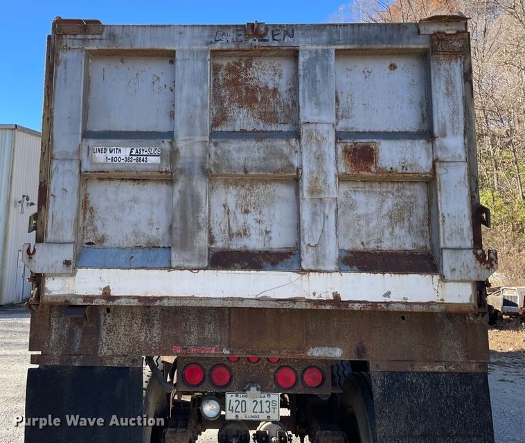 image for item DP0219 1999 Dierzen  end dump trailer