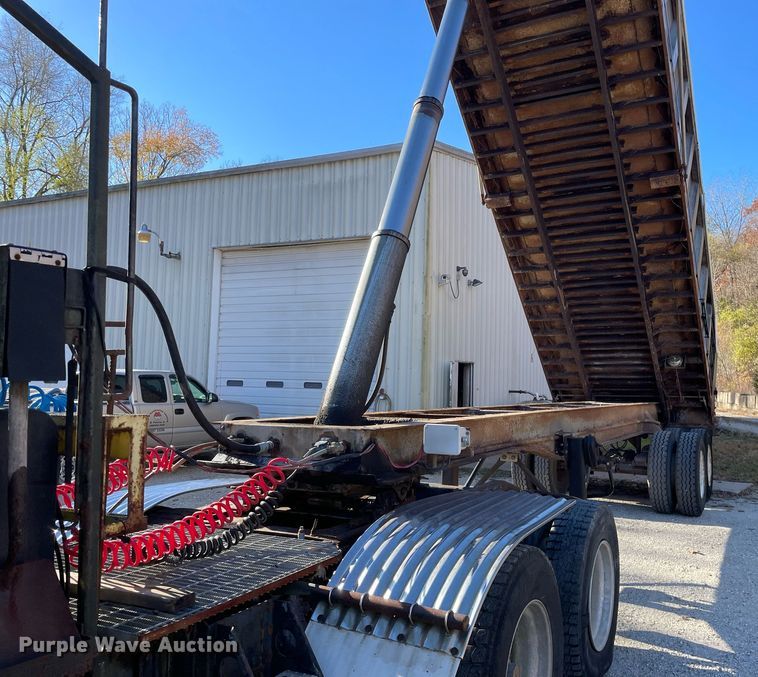 image for item DP0219 1999 Dierzen  end dump trailer