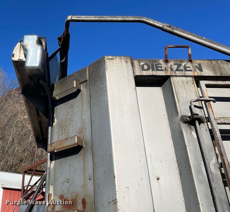 image for item DP0219 1999 Dierzen  end dump trailer