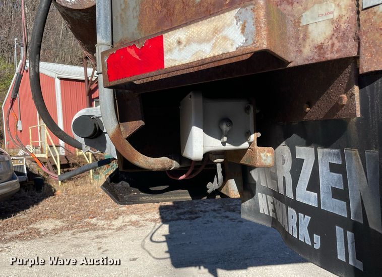 image for item DP0219 1999 Dierzen  end dump trailer