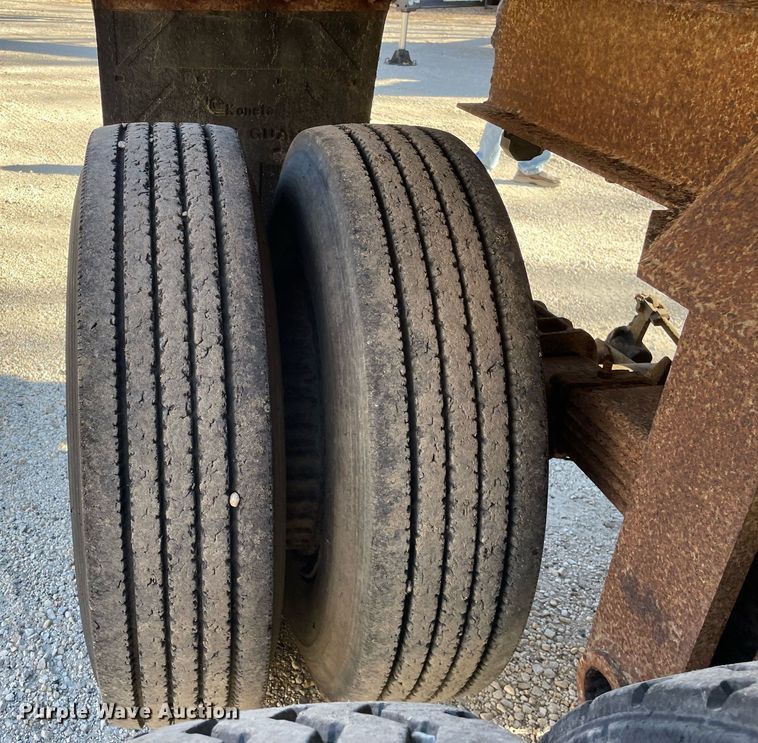 image for item DP0219 1999 Dierzen  end dump trailer