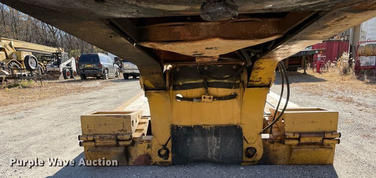 image for item DP0227 1991 Trail King TM100MDG-483  lowboy equipment trailer