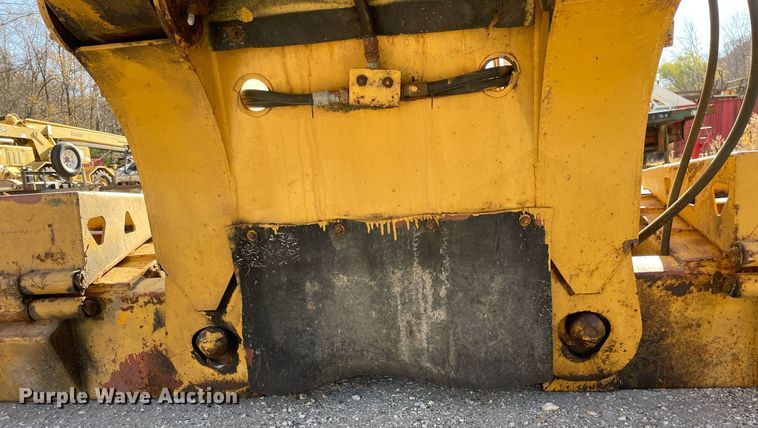 image for item DP0227 1991 Trail King TM100MDG-483  lowboy equipment trailer