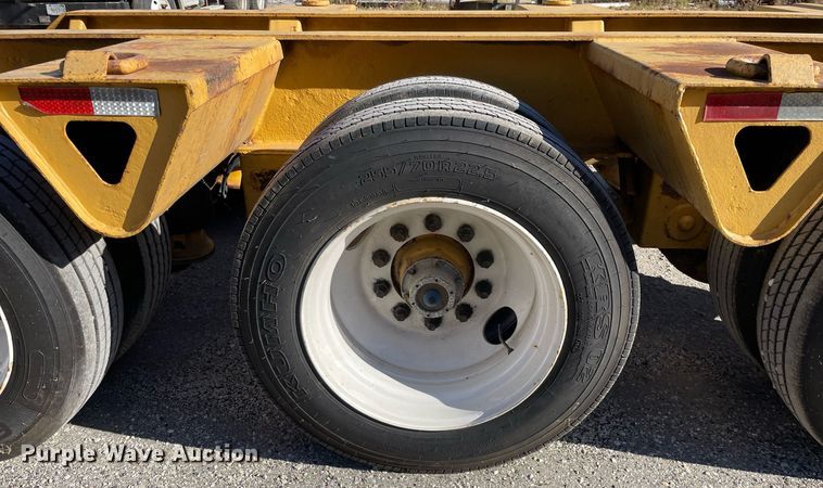 image for item DP0227 1991 Trail King TM100MDG-483  lowboy equipment trailer
