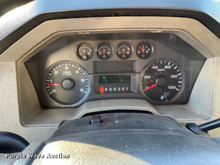 image for item DP0235 2010 Ford F550  box truck