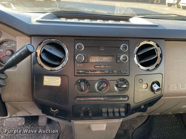 image for item DP0235 2010 Ford F550  box truck