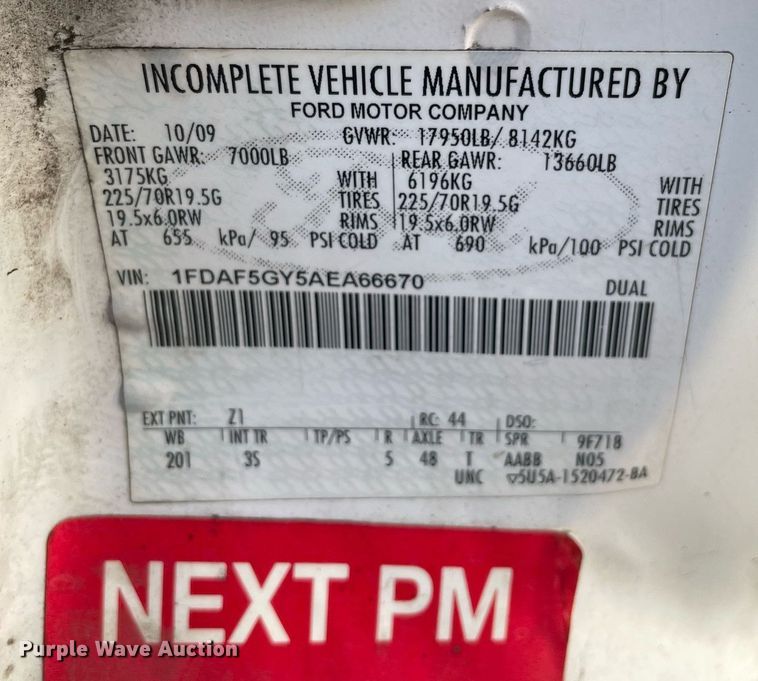 image for item DP0235 2010 Ford F550  box truck