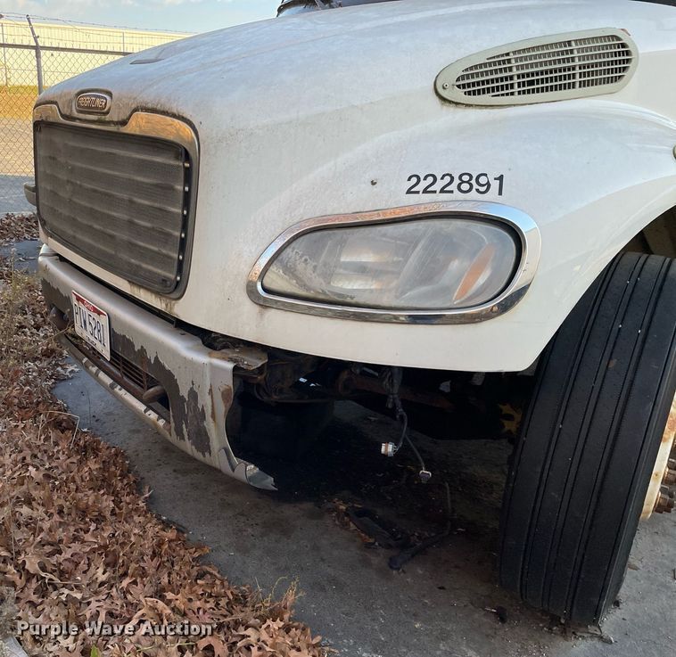 image for item DP0236 2012 Freightliner M2 Business Class  box truck