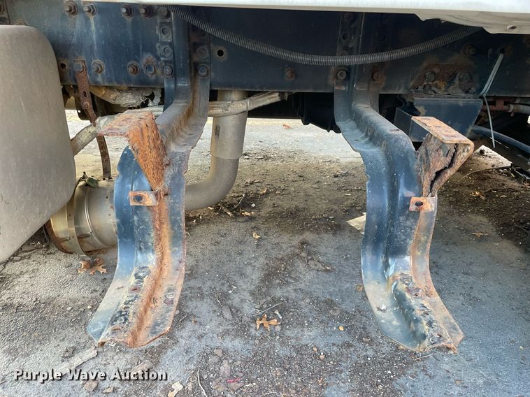 image for item DP0236 2012 Freightliner M2 Business Class  box truck