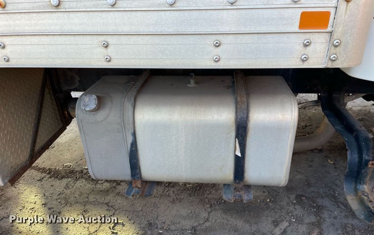 image for item DP0236 2012 Freightliner M2 Business Class  box truck