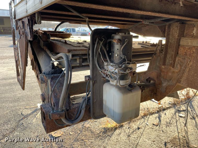 image for item DP0236 2012 Freightliner M2 Business Class  box truck