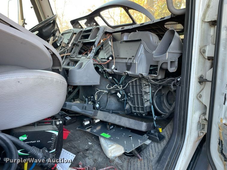 image for item DP0236 2012 Freightliner M2 Business Class  box truck