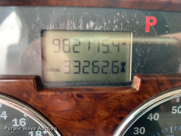 image for item DP8728 2007 Mack CL733  semi truck