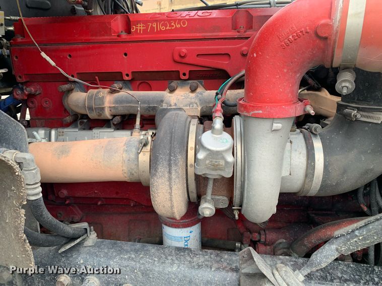 image for item DP8728 2007 Mack CL733  semi truck