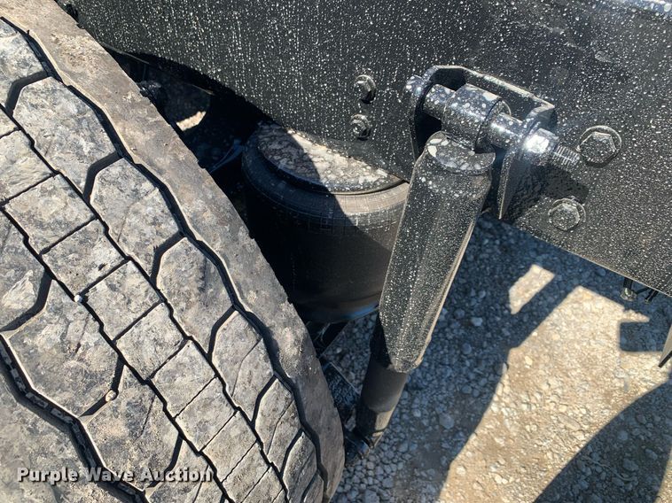 image for item DP8736 2016 Kenworth T680  semi truck