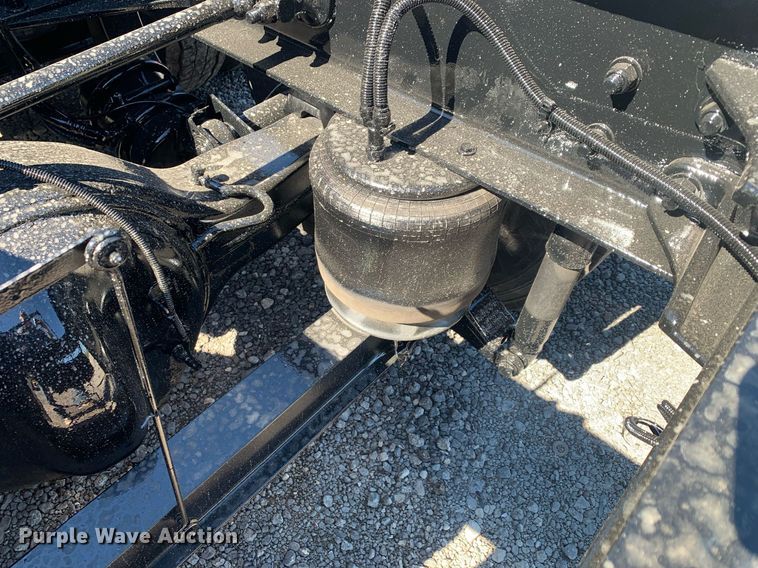 image for item DP8736 2016 Kenworth T680  semi truck