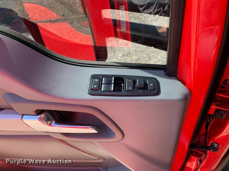 image for item DP8736 2016 Kenworth T680  semi truck