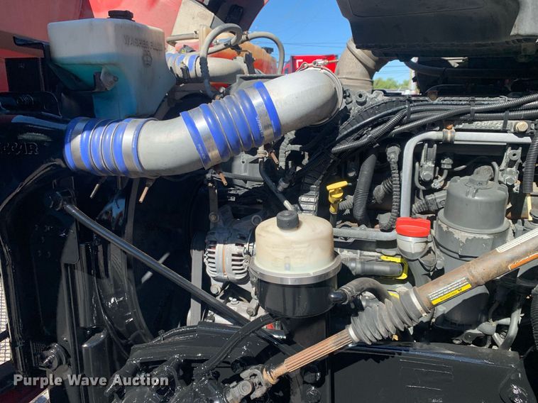 image for item DP8736 2016 Kenworth T680  semi truck