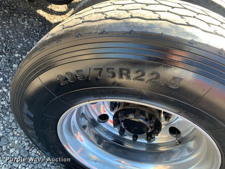 image for item DP8736 2016 Kenworth T680  semi truck