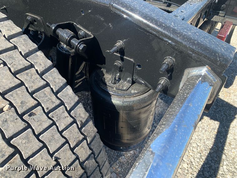 image for item DP8737 2020 International LT625  semi truck