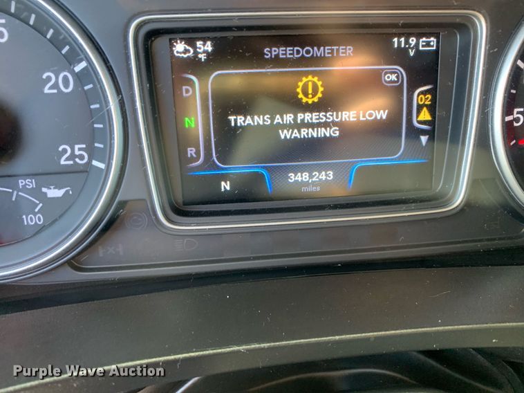 image for item DP8737 2020 International LT625  semi truck