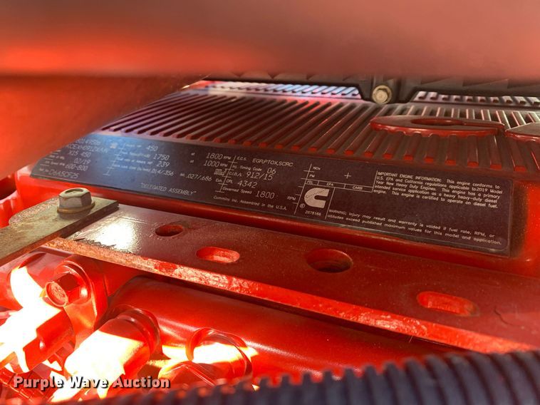 image for item DP8737 2020 International LT625  semi truck