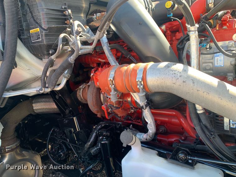 image for item DP8737 2020 International LT625  semi truck