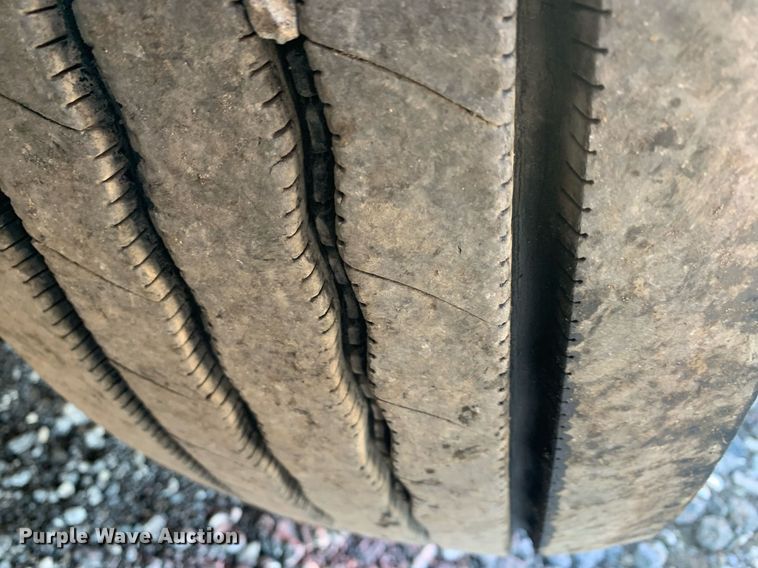 image for item DP8737 2020 International LT625  semi truck