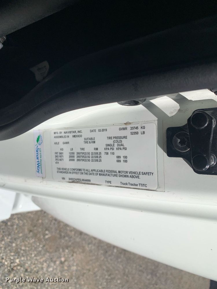 image for item DP8737 2020 International LT625  semi truck