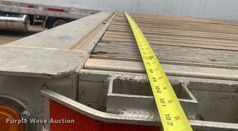 image for item DP8743 2006 Manac AAF-48  flatbed trailer