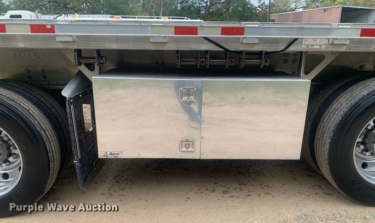 image for item DP8743 2006 Manac AAF-48  flatbed trailer