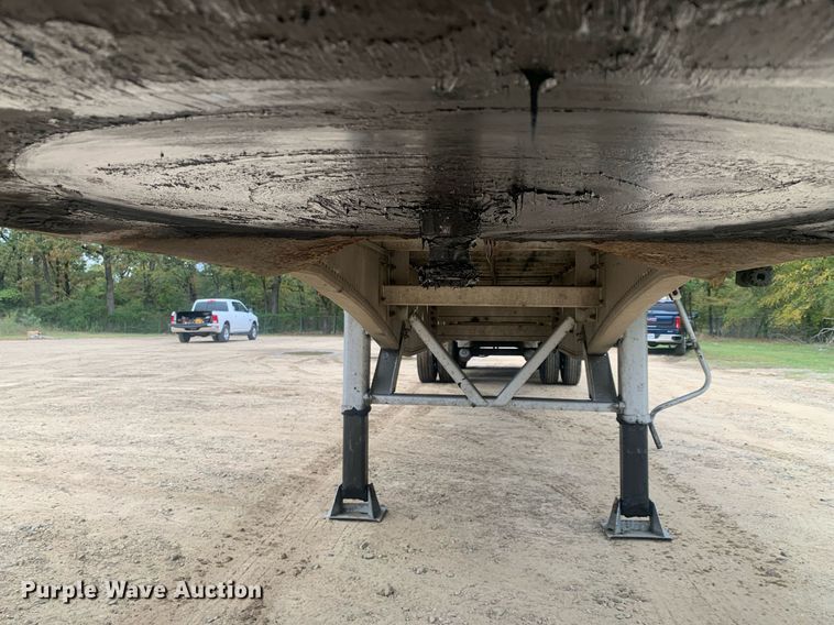 image for item DP8743 2006 Manac AAF-48  flatbed trailer