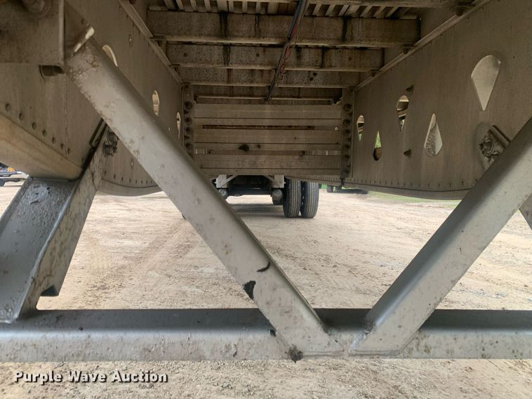 image for item DP8743 2006 Manac AAF-48  flatbed trailer