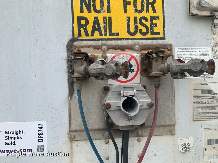 image for item DP8747 2001 Wabash DVCVHPC  dry van trailer