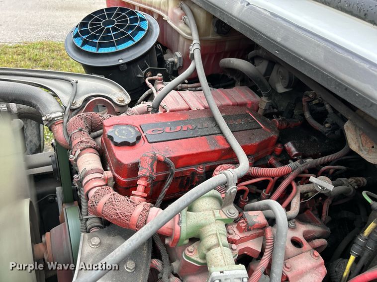 image for item DQ0938 2013 Freightliner Business Class M2  flatbed truck