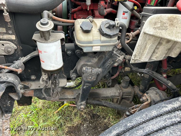 image for item DQ0938 2013 Freightliner Business Class M2  flatbed truck