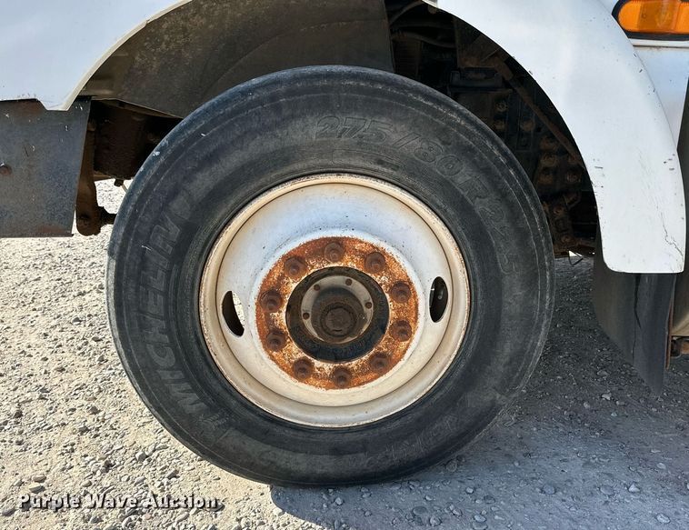 image for item DQ1478 1997 Volvo WCA  semi truck