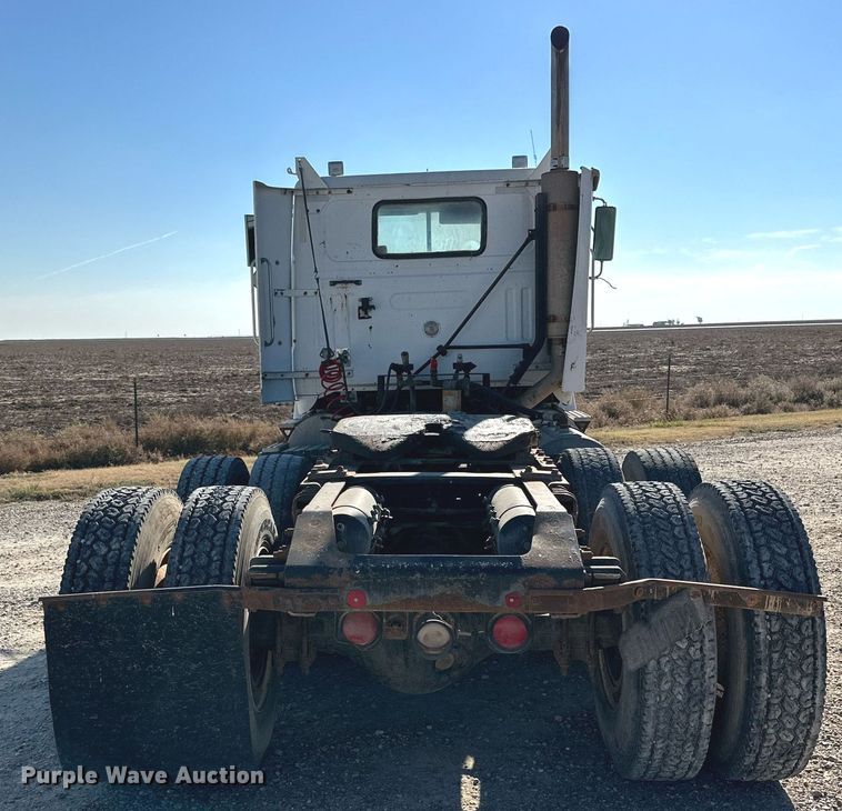 image for item DQ1479 1996 Volvo WCA  semi truck