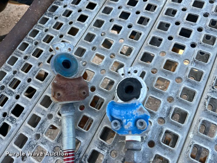 image for item DQ1479 1996 Volvo WCA  semi truck