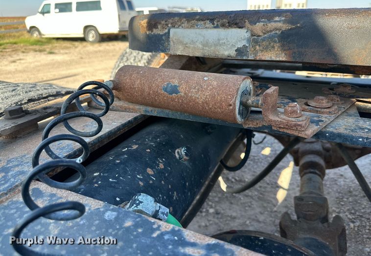 image for item DQ1479 1996 Volvo WCA  semi truck