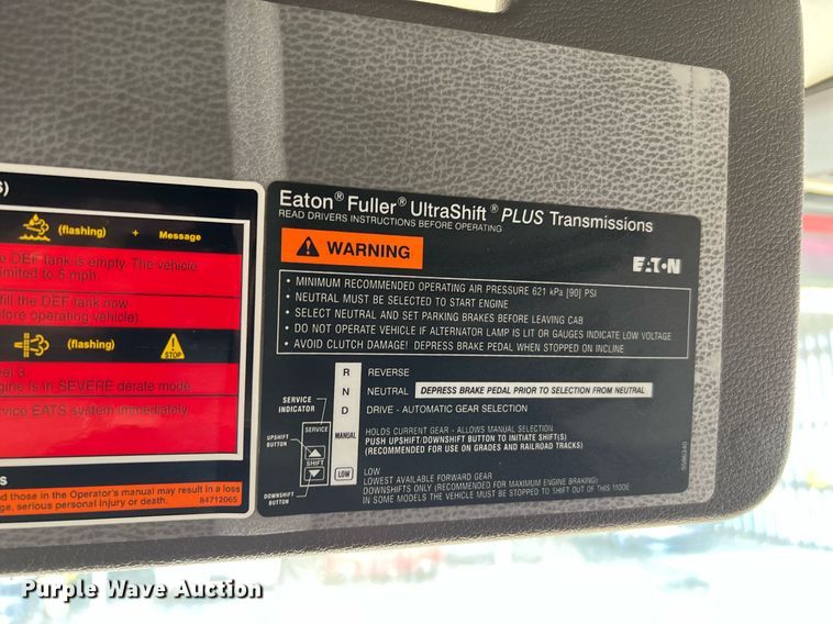 image for item DQ2223 2019 Volvo VN Series  semi truck