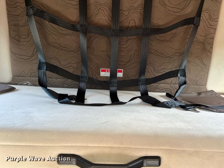 image for item DQ2223 2019 Volvo VN Series  semi truck