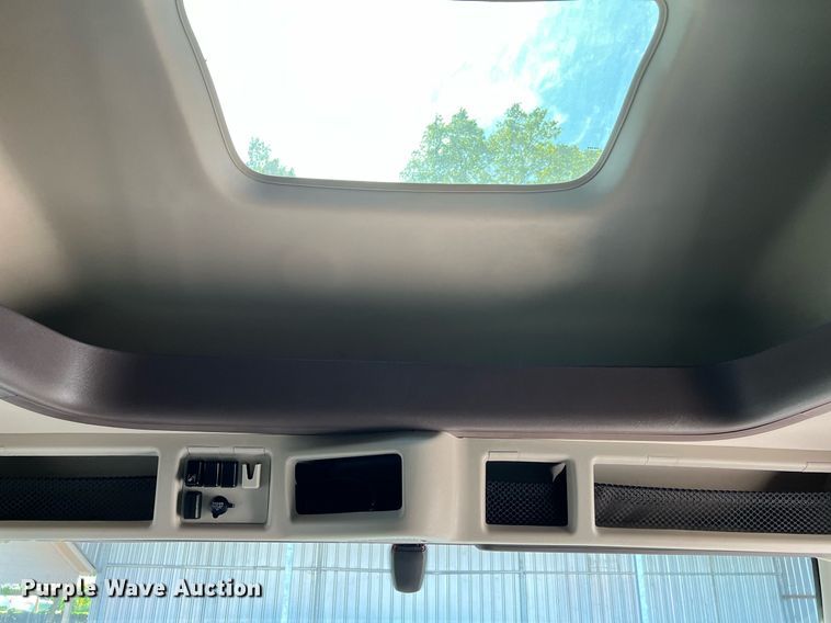 image for item DQ2223 2019 Volvo VN Series  semi truck