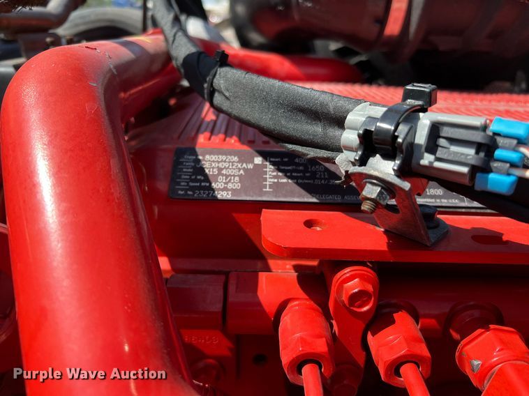 image for item DQ2223 2019 Volvo VN Series  semi truck