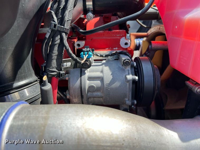 image for item DQ2223 2019 Volvo VN Series  semi truck