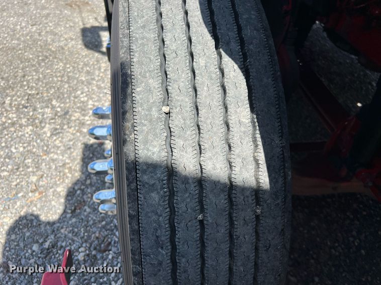 image for item DQ2224 2019 Volvo VN Series  semi truck